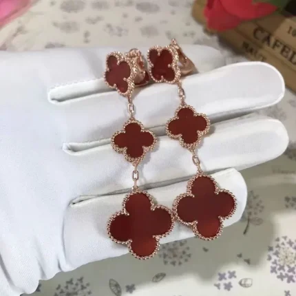 [Van Cleef Arpels]CLOVER 3 MOTIF CARNELIAN DROP EARRINGS