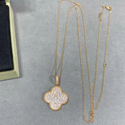 [Van Cleef Arpels]CLOVER 25MM LARGE PEDANT DIAMOND PAVED LONG NECKLACE