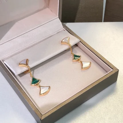 [Bulgari]DREAM EARRINGS 3 MOTIFS MALACHITE MOP GOLD
